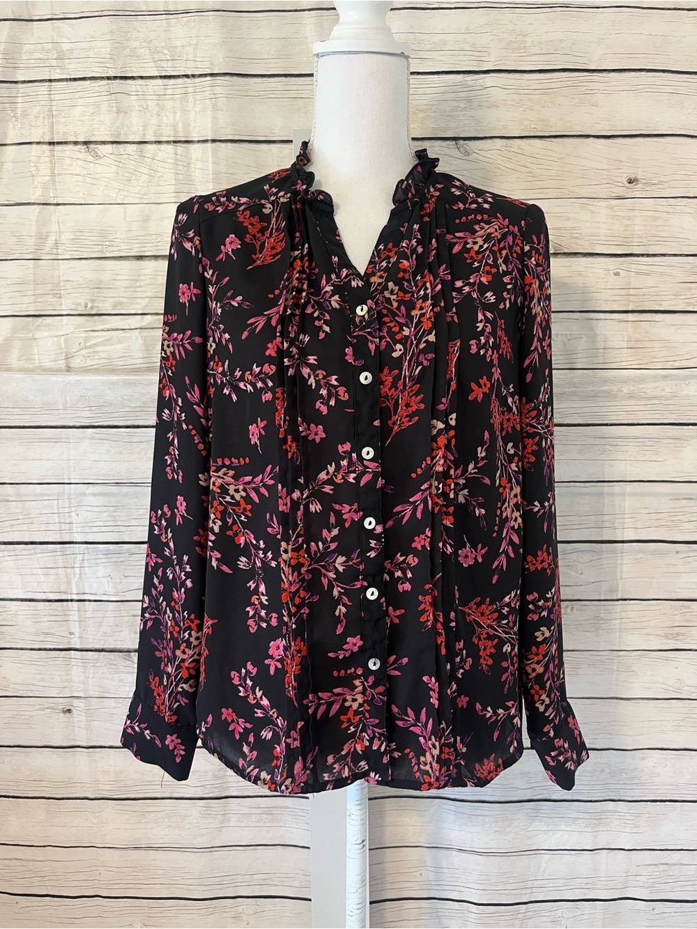Nanette Lepore Black Button-Down Shirt with Pink & Red Floral Motif Size Small